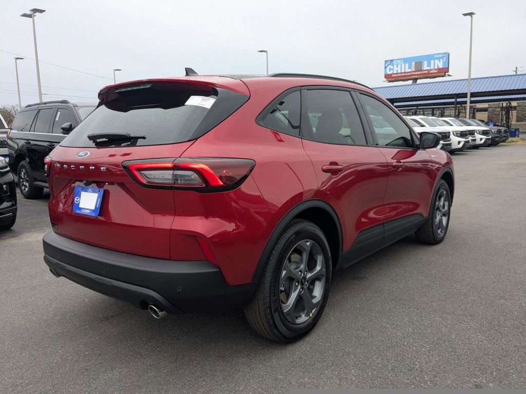 New 2026 Ford Escape ST-Line w/ Tech Pack #1 FWD image 4