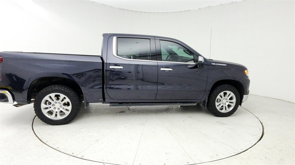 Used 2022 Chevrolet Silverado 1500 LTZ image 7