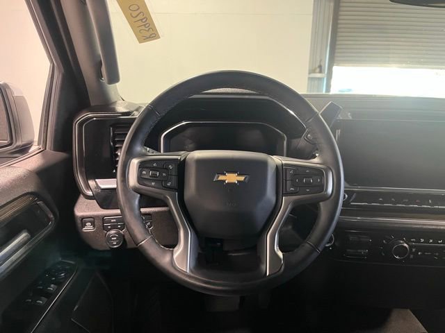 Used 2025 Chevrolet Silverado 1500 LT image 21