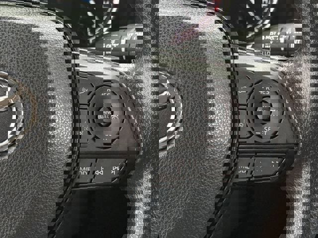 Used 2025 Toyota RAV4 XLE image 15