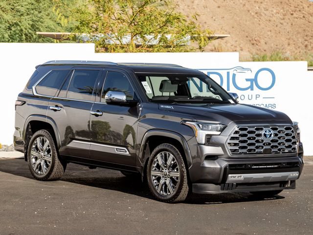 Used 2023 Toyota Sequoia Capstone AWD/4WD image 4