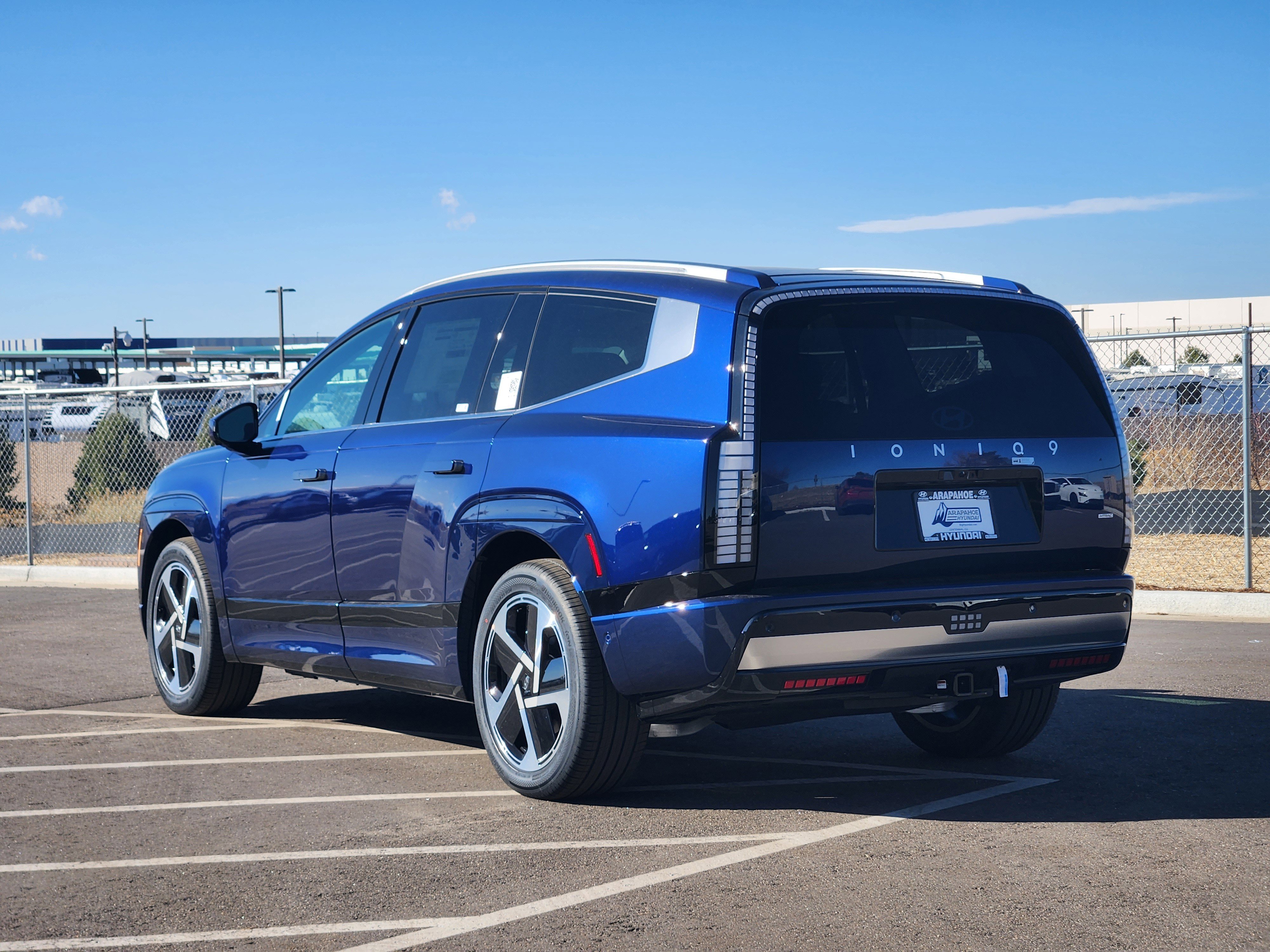 New 2026 Hyundai Ioniq 9 Calligraphy w/ Tow & Go Package image 3