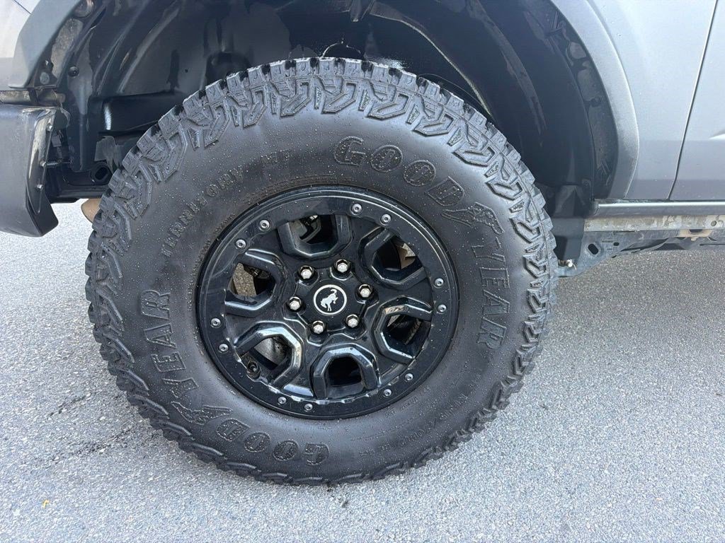 Used 2022 Ford Bronco Wildtrak AWD/4WD image 23