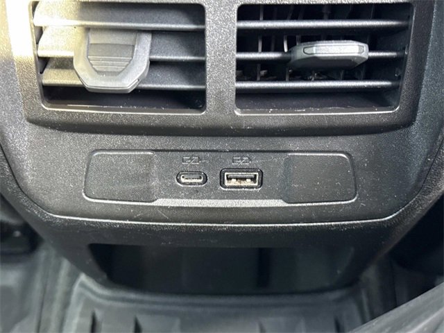 Used 2023 Chevrolet Colorado Z71 w/ Z71 Convenience Package 2 image 17