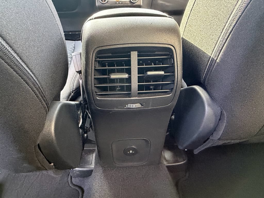 Used 2025 Ford Escape Active FWD image 12