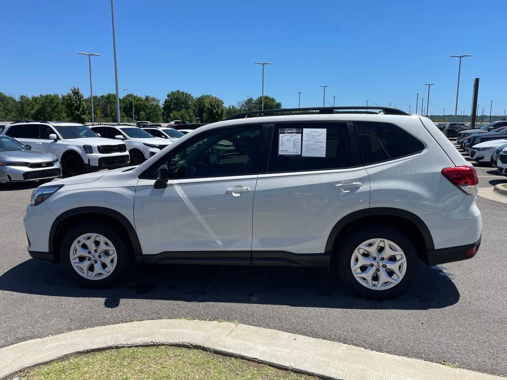Used 2021 Subaru Forester AWD/4WD image 4