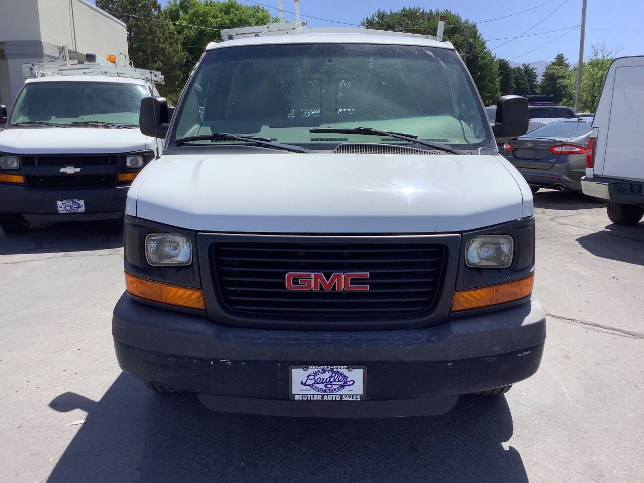 Used 2012 GMC Savana 2500 RWD image 5