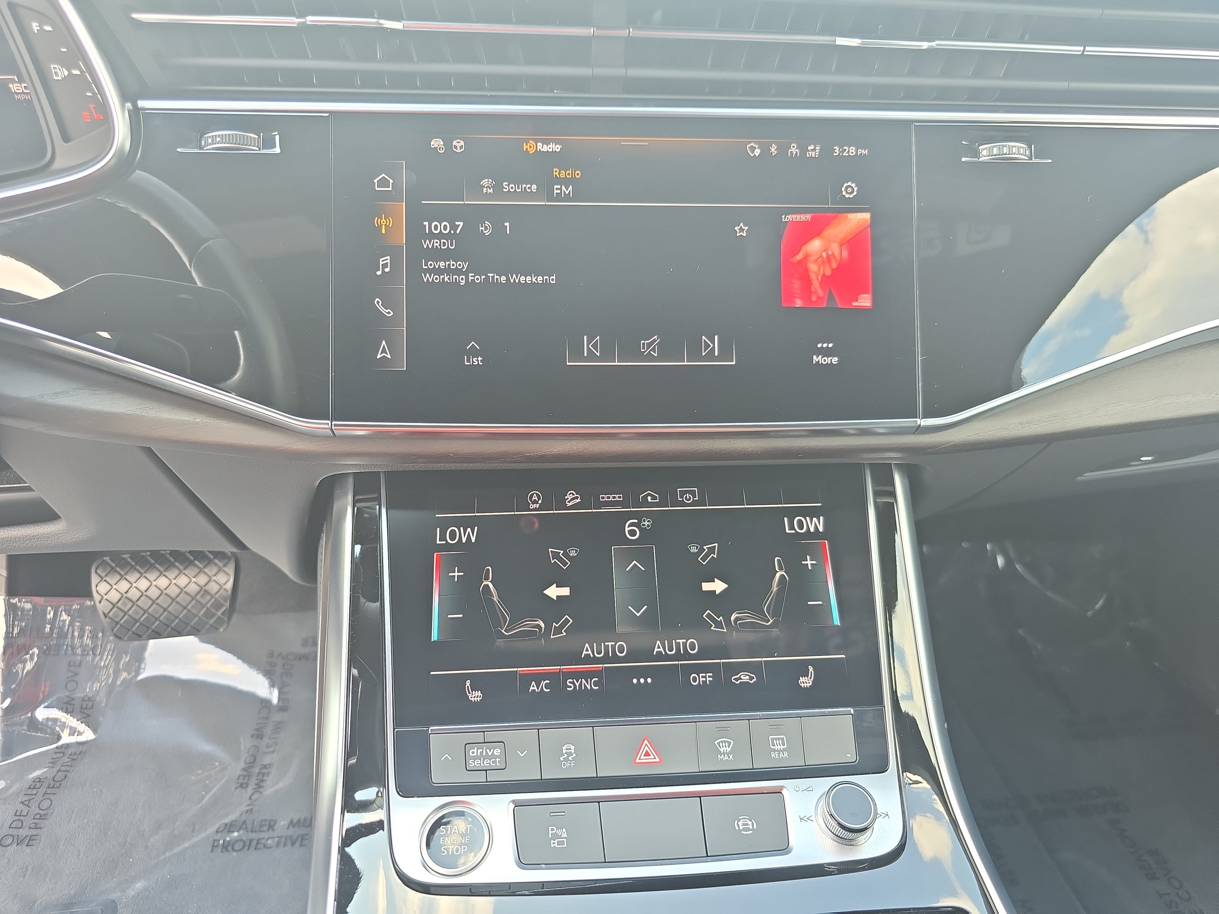 Used 2023 Audi Q7 2.0T Premium Plus w/ Premium Plus Package AWD/4WD image 18
