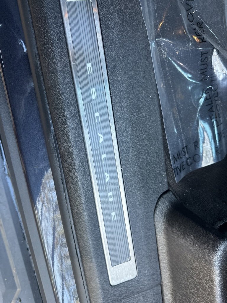 Used 2023 Cadillac Escalade Sport Platinum image 16