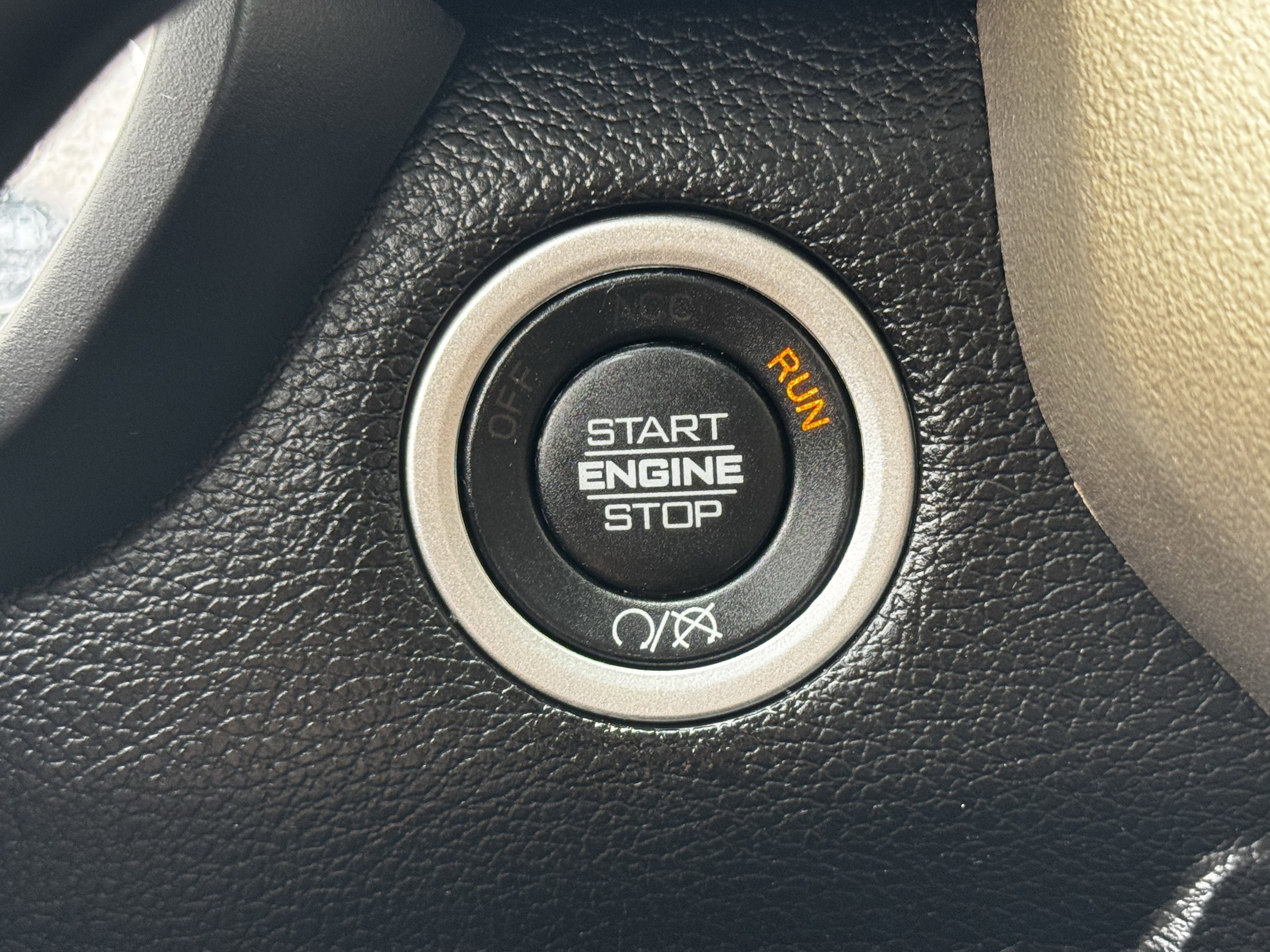 Used 2024 RAM 2500 Laramie image 22