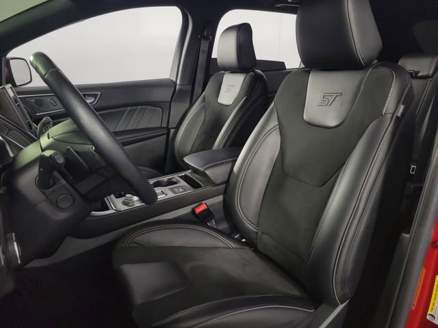 Used 2021 Ford Edge ST w/ Equipment Group 401A image 16