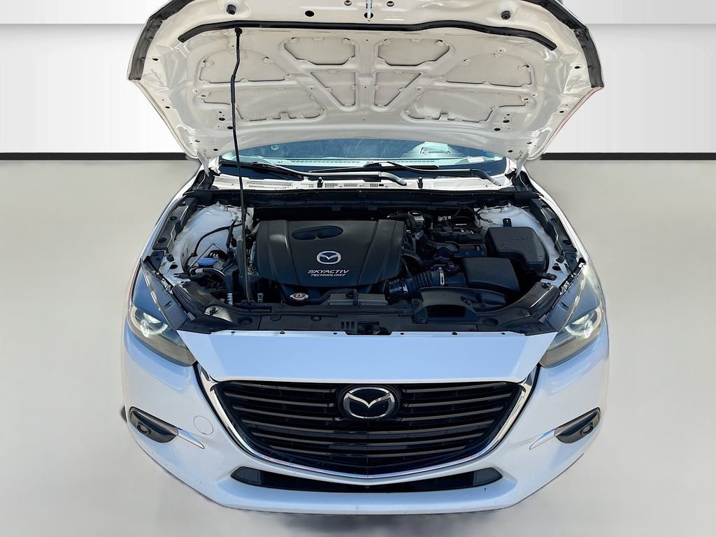 Used 2017 MAZDA MAZDA3 Grand Touring w/ Premium Equipment Package image 31