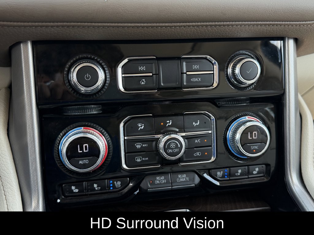 Used 2024 GMC Yukon XL Denali RWD image 21