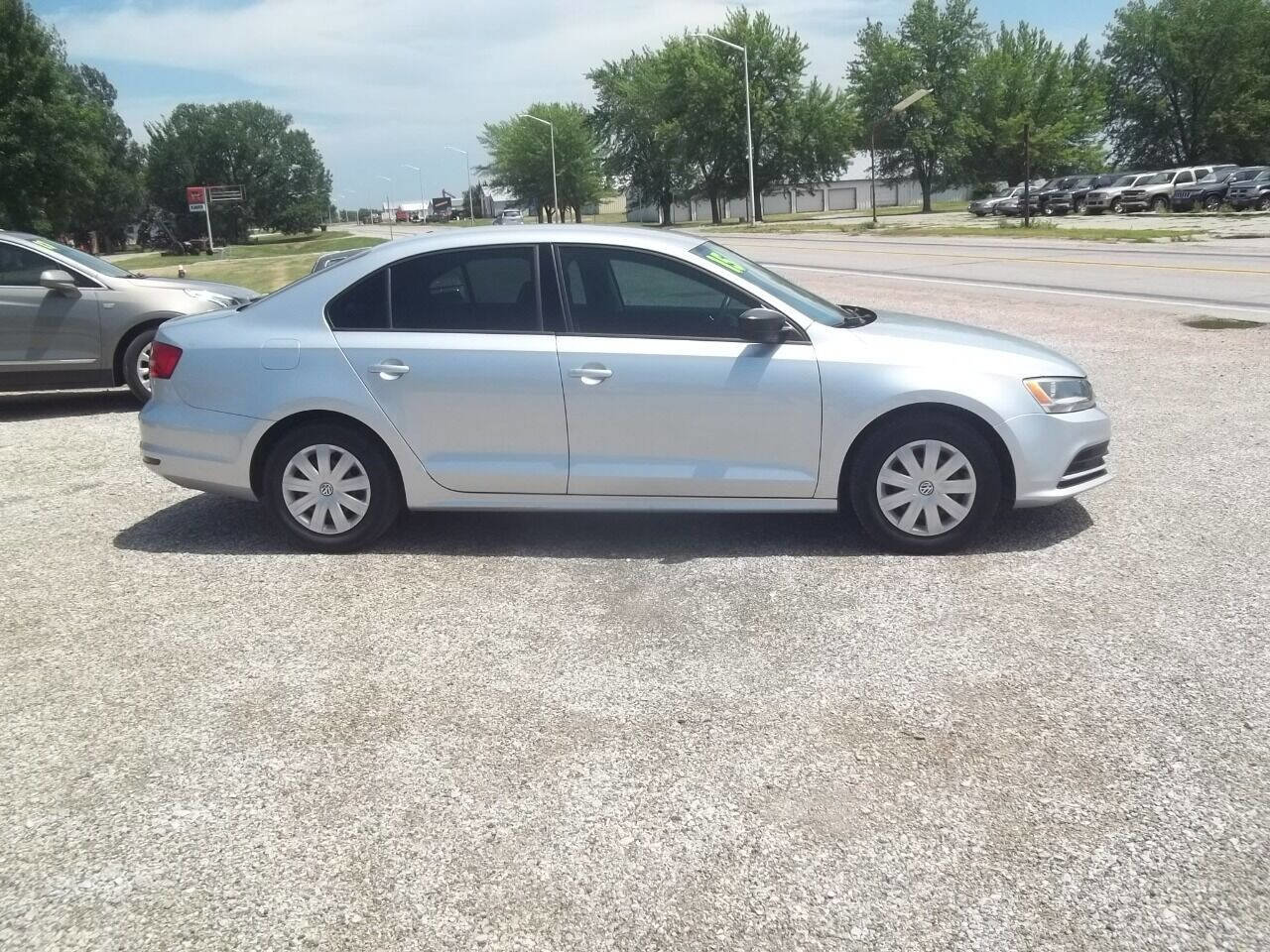 Used 2015 Volkswagen Jetta S FWD image 4