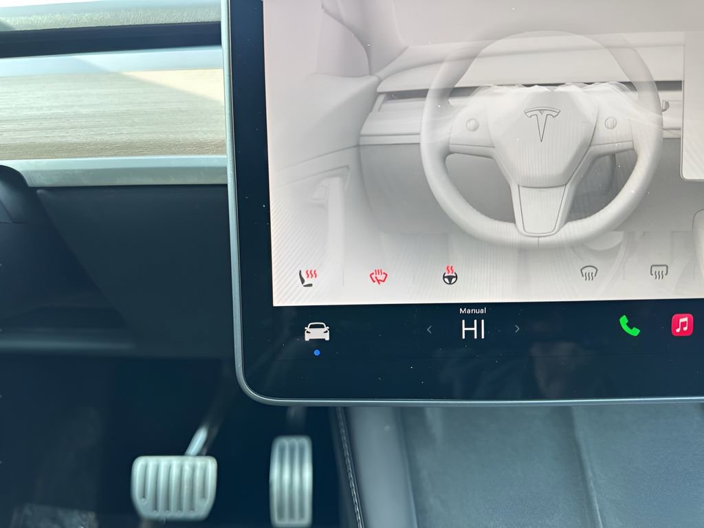 Used 2023 Tesla Model Y Long Range image 22