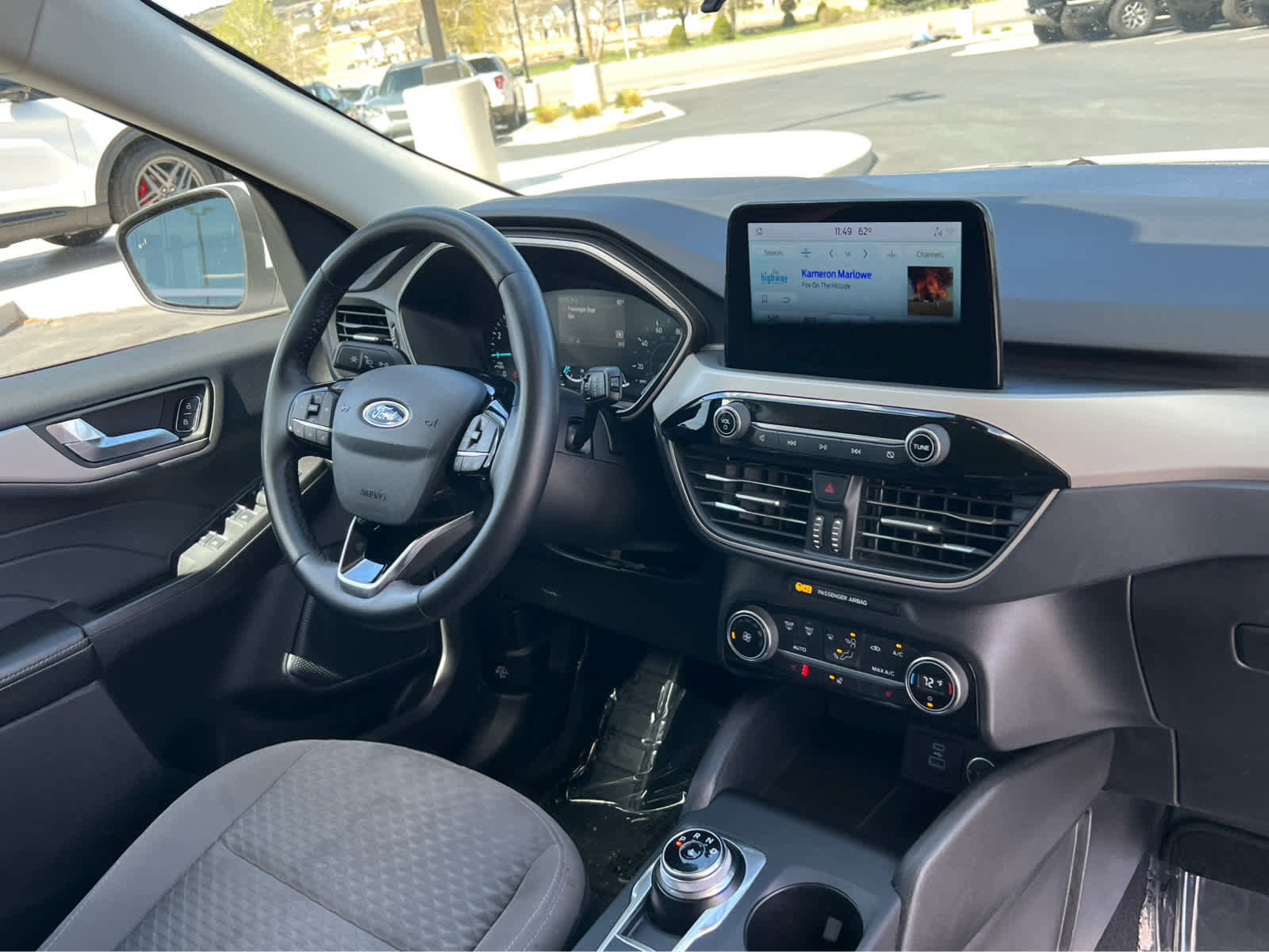 Used 2021 Ford Escape SE w/ Cold Weather Package image 20