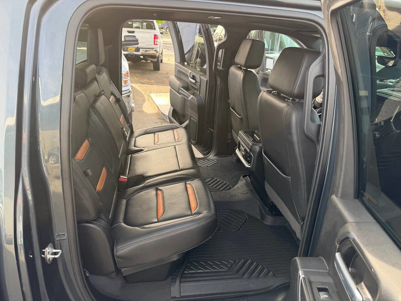 Used 2020 GMC Sierra 3500 AT4 w/ AT4 Premium Package image 58