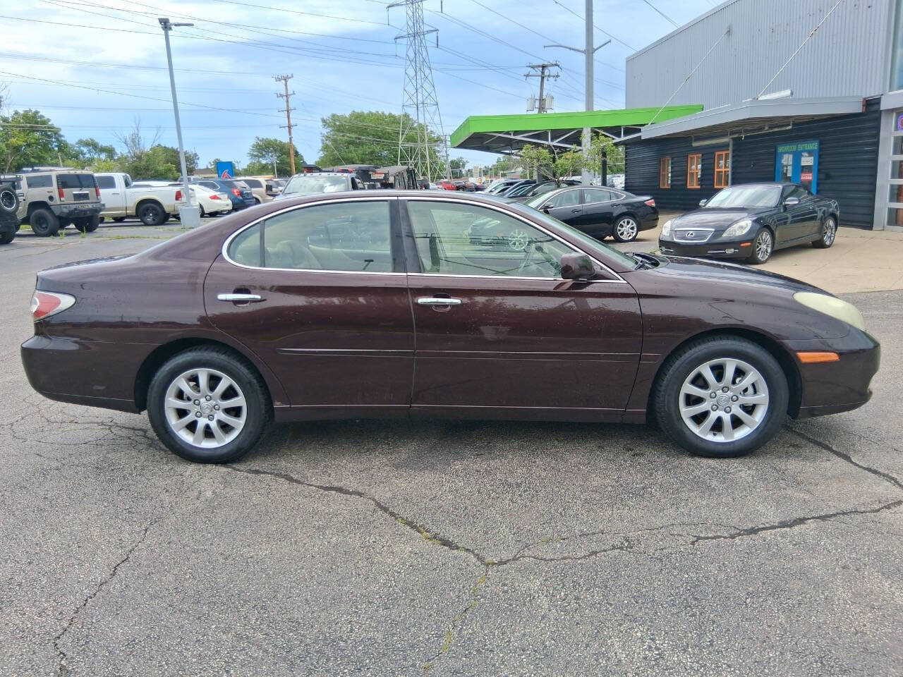 Used 2004 Lexus ES 330 w/ Premium Pkg FWD image 4
