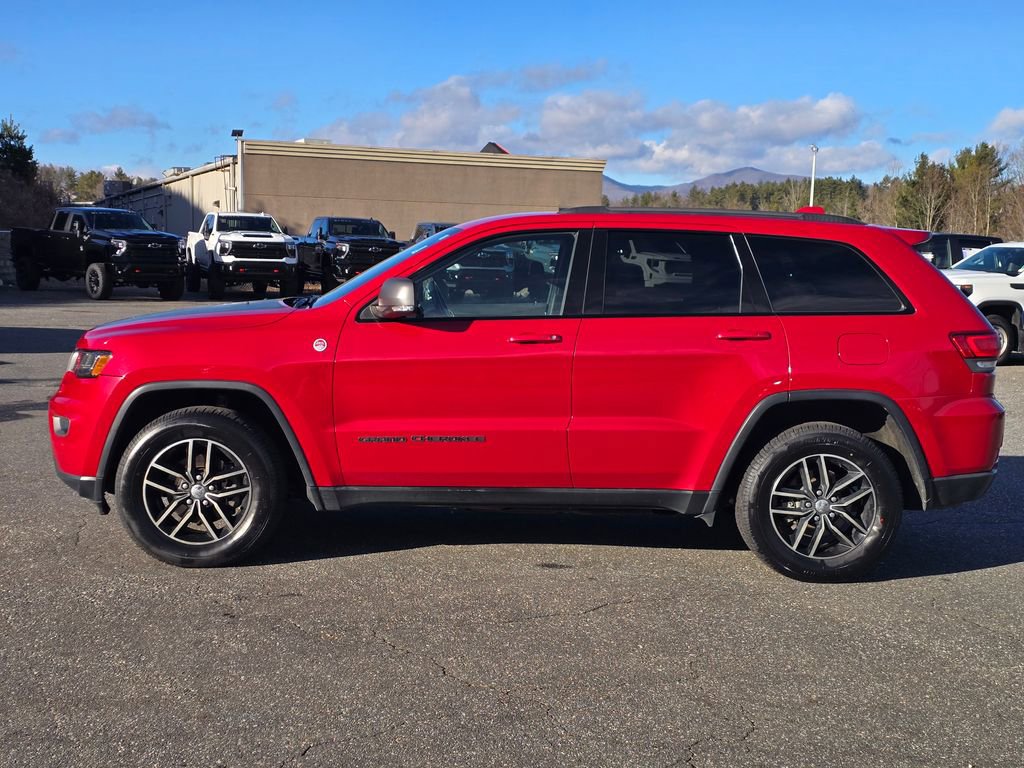 Used 2017 Jeep Grand Cherokee Trailhawk image 13