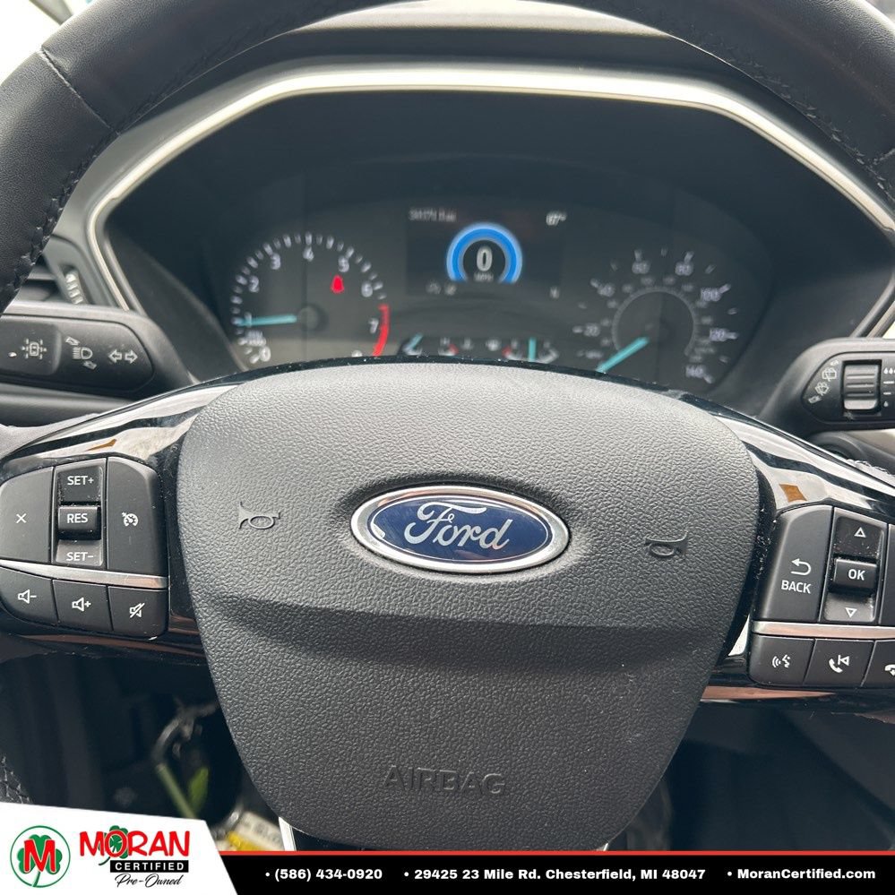 Used 2022 Ford Escape SE w/ Cold Weather Package AWD/4WD image 17
