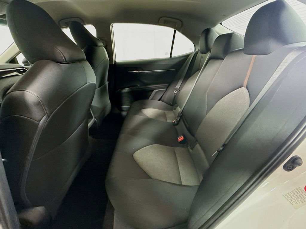 Certified 2018 Toyota Camry LE FWD image 19