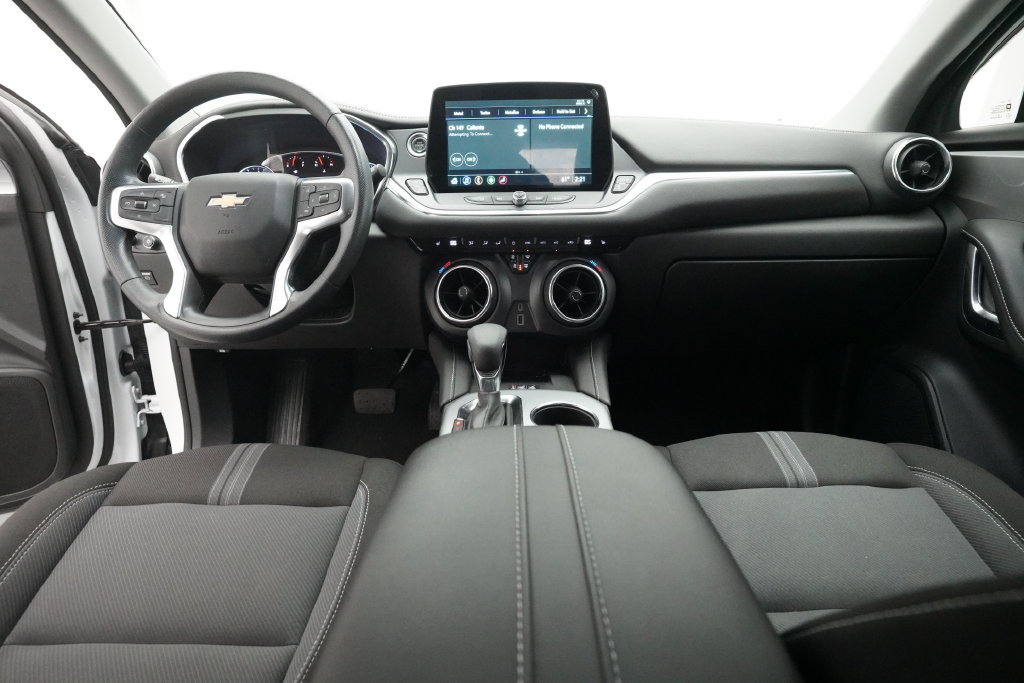 Used 2024 Chevrolet Blazer LT w/ Convenience Package AWD/4WD image 5