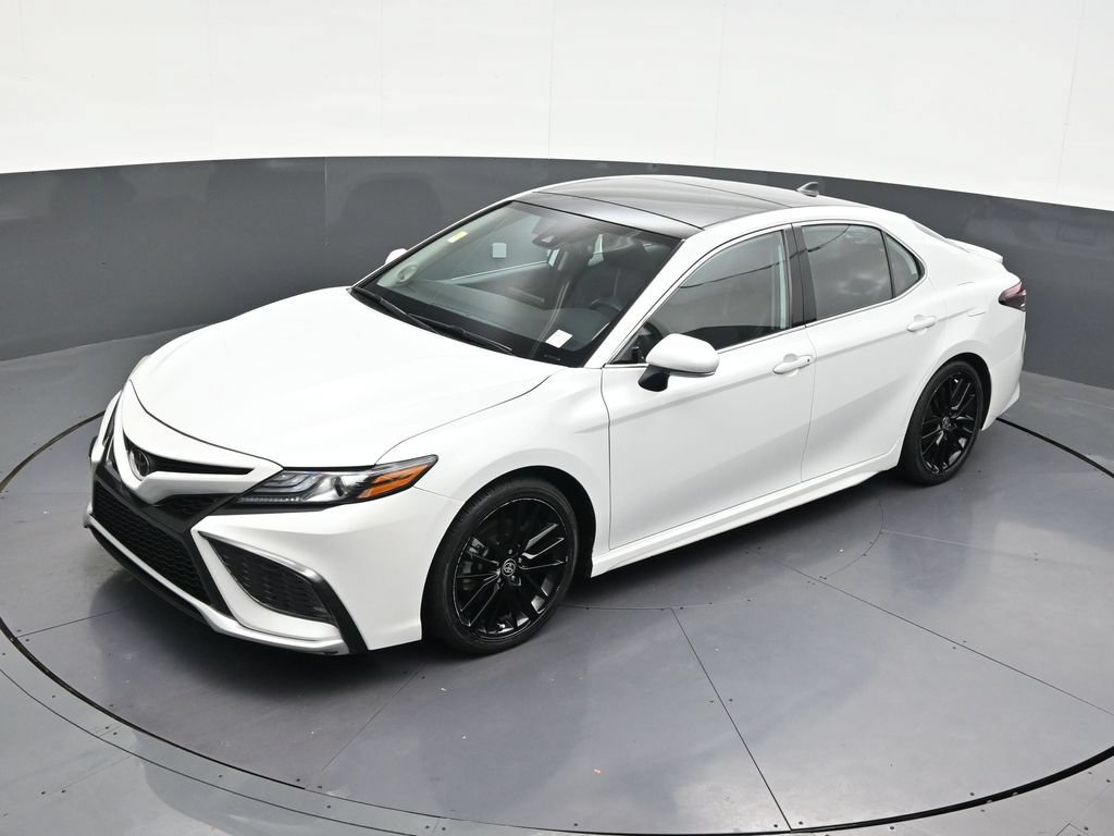 Used 2023 Toyota Camry XSE w/ Navigation Package FWD image 15