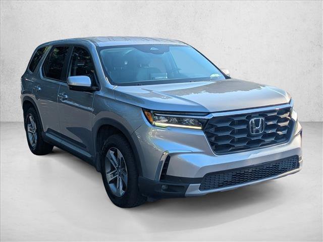 Used 2023 Honda Pilot EX-L image 3