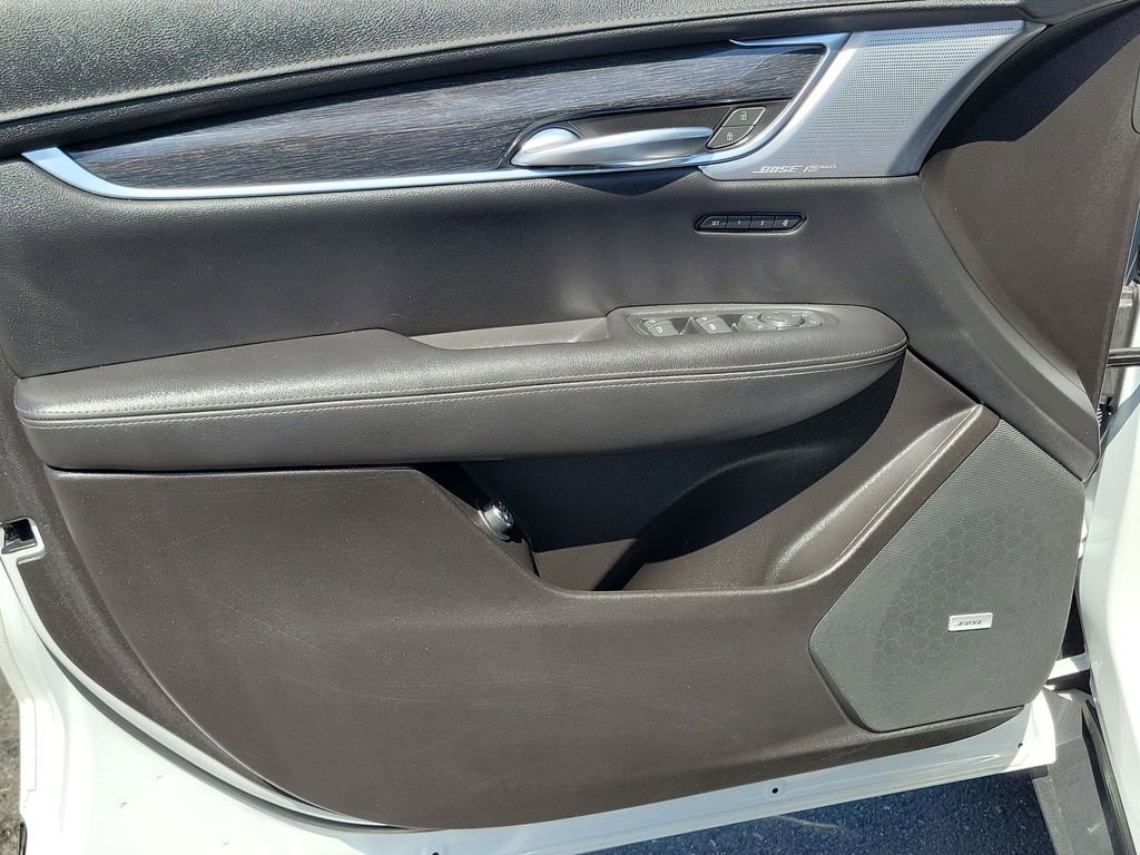 Certified 2023 Cadillac XT5 Premium Luxury w/ Technology Package FWD image 22