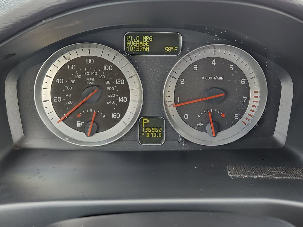 Used 2012 Volvo C70 T5 image 6