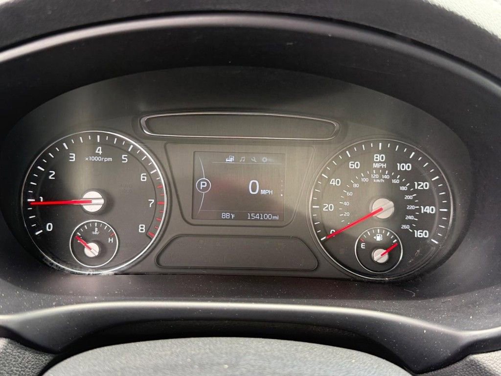 Used 2017 Kia Sorento FWD w/ LX Convenience Package image 26