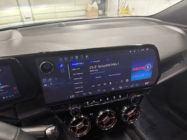 Certified 2025 Chevrolet Blazer EV RS AWD/4WD image 24