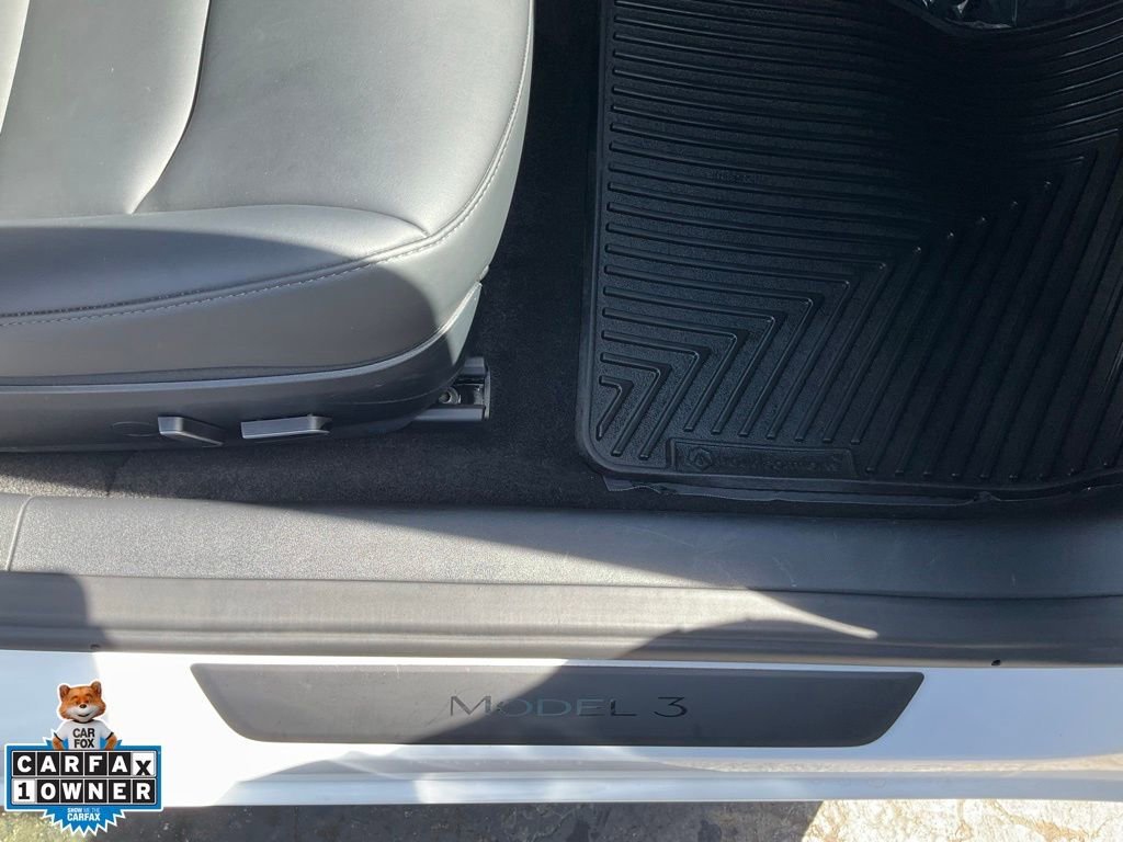Used 2023 Tesla Model 3 Standard Range image 64
