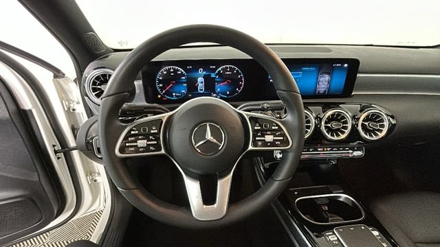 Used 2022 Mercedes-Benz A 220 image 14