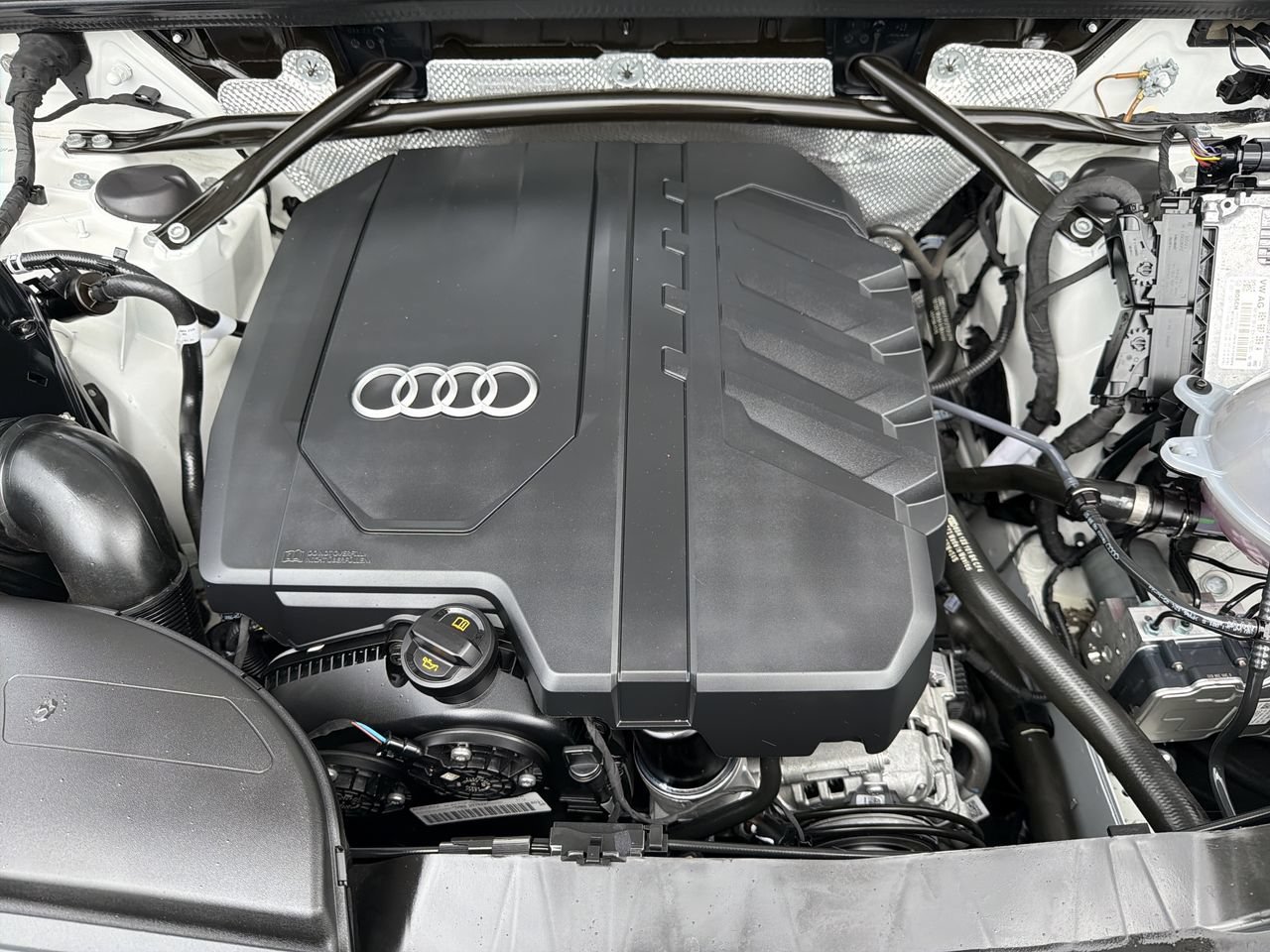 Used 2024 Audi Q5 2.0T Premium AWD/4WD image 11