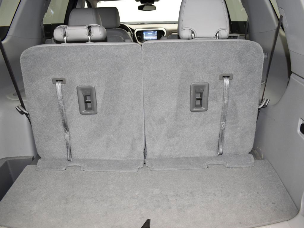 Used 2021 GMC Acadia SLT image 18