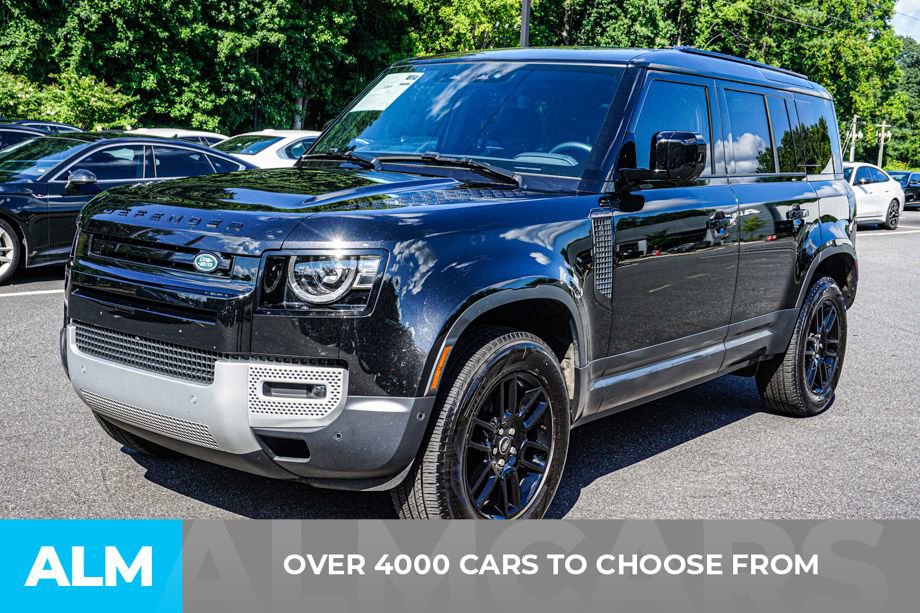 Used 2025 Land Rover Defender 110 S image 3