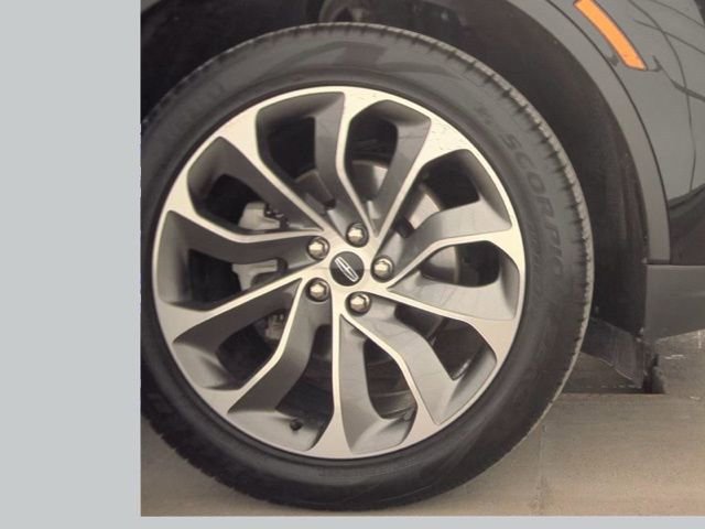 Used 2025 Lincoln Aviator Premiere image 21