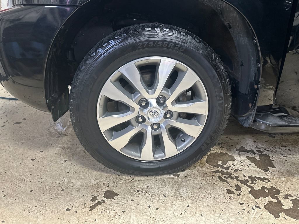 Used 2014 Toyota Sequoia Limited AWD/4WD image 11
