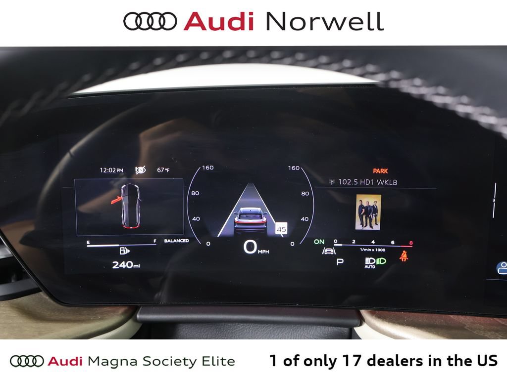 Used 2025 Audi Q5 Premium w/ Premium Plus AWD/4WD image 32
