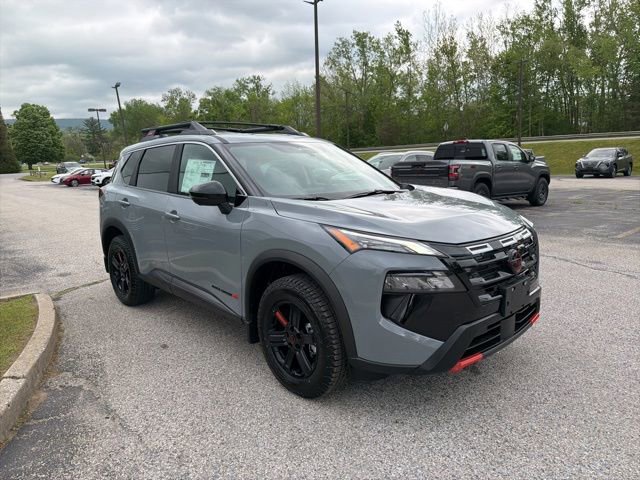 New 2026 Nissan Rogue SV AWD/4WD image 3