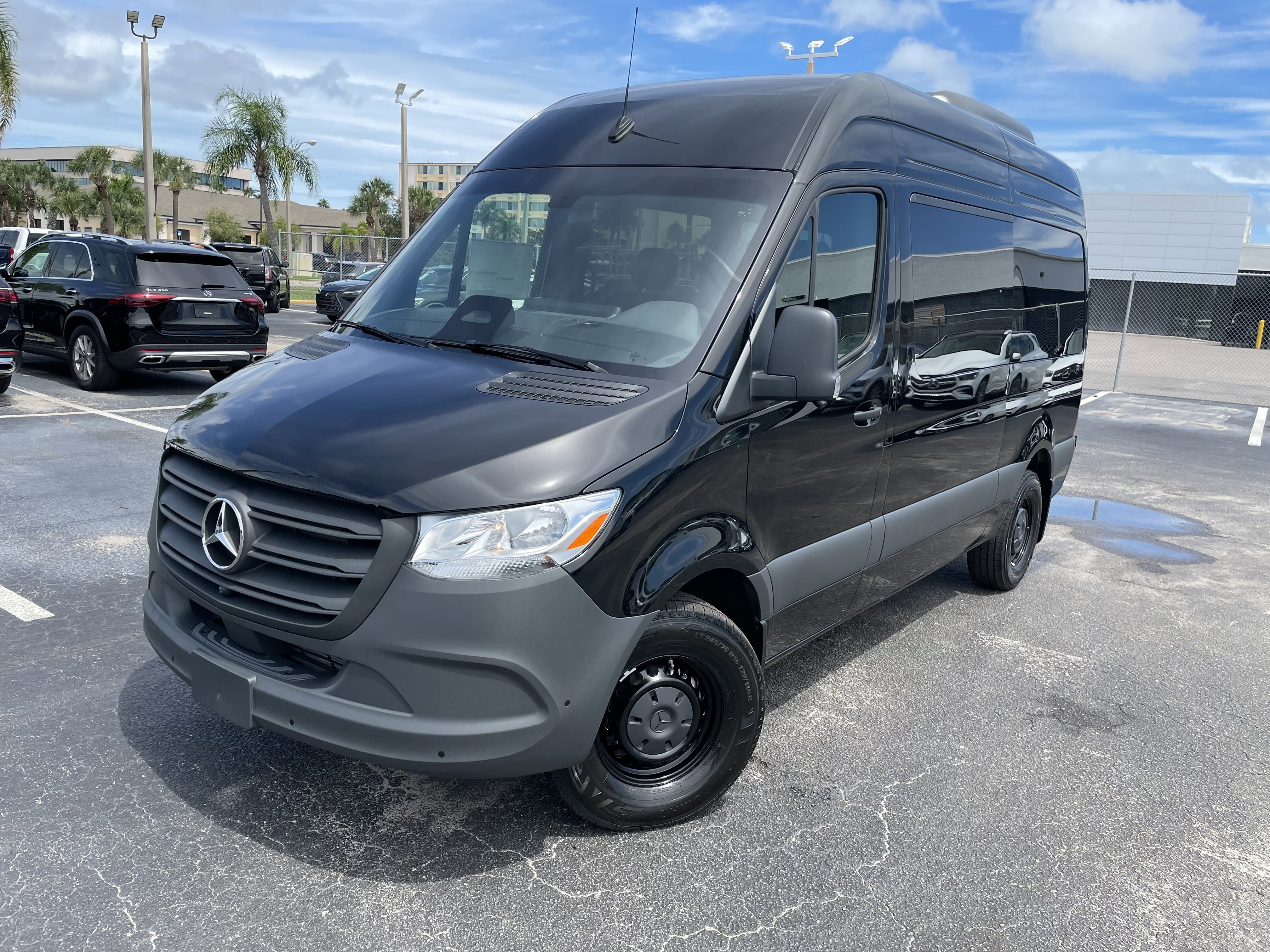 New 2025 Mercedes-Benz Sprinter 2500