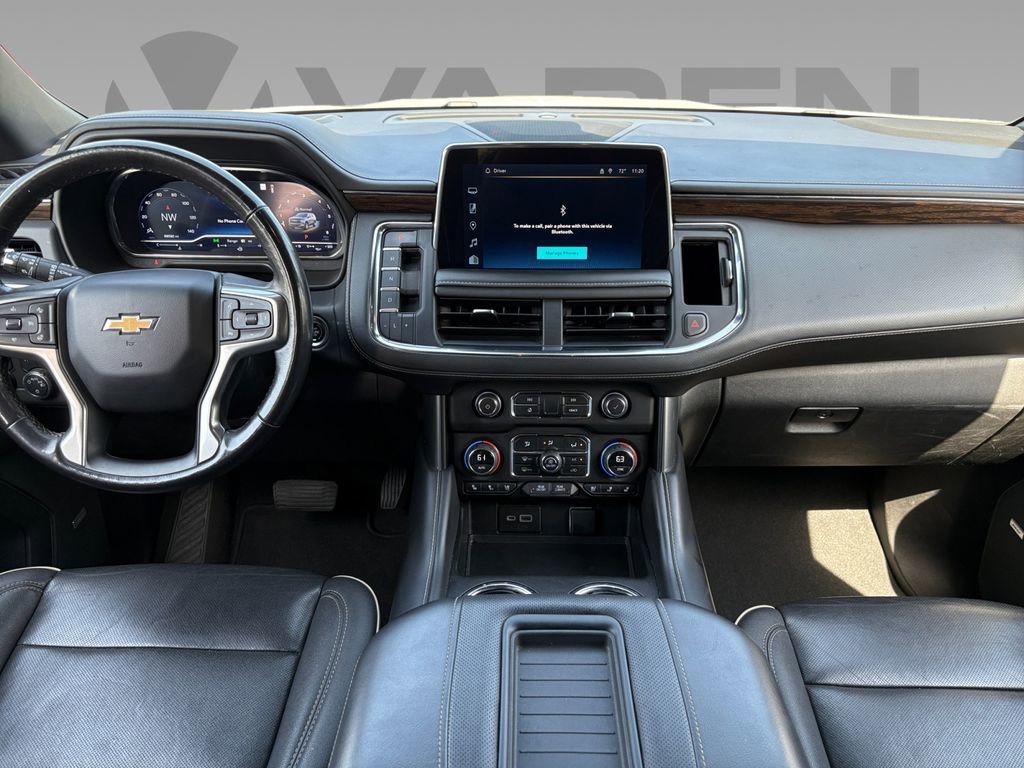 Used 2023 Chevrolet Suburban Premier image 2