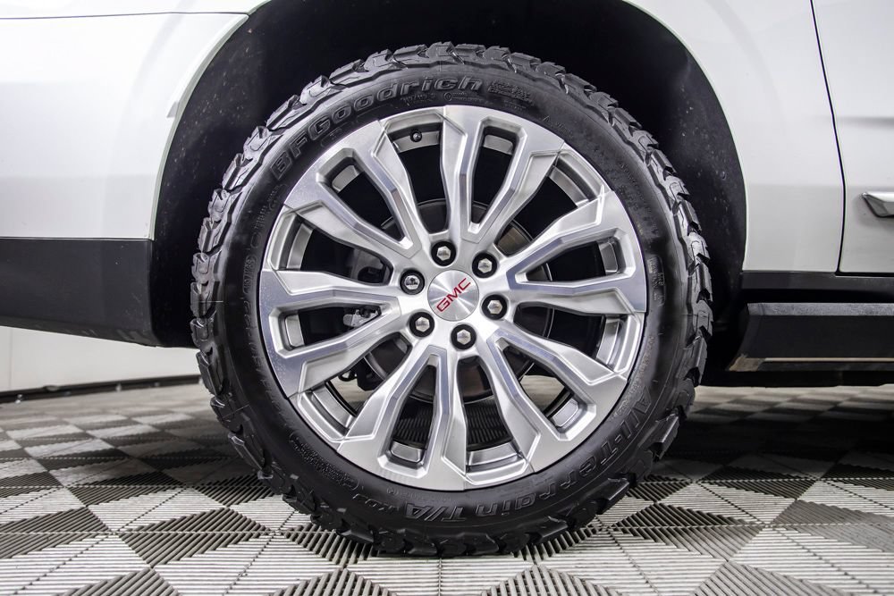 Used 2023 GMC Yukon XL Denali w/ Denali Reserve Package AWD/4WD image 46