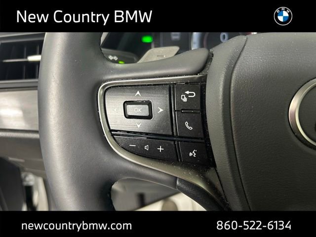 Used 2023 Lexus ES 300h w/ Premium Package FWD image 13