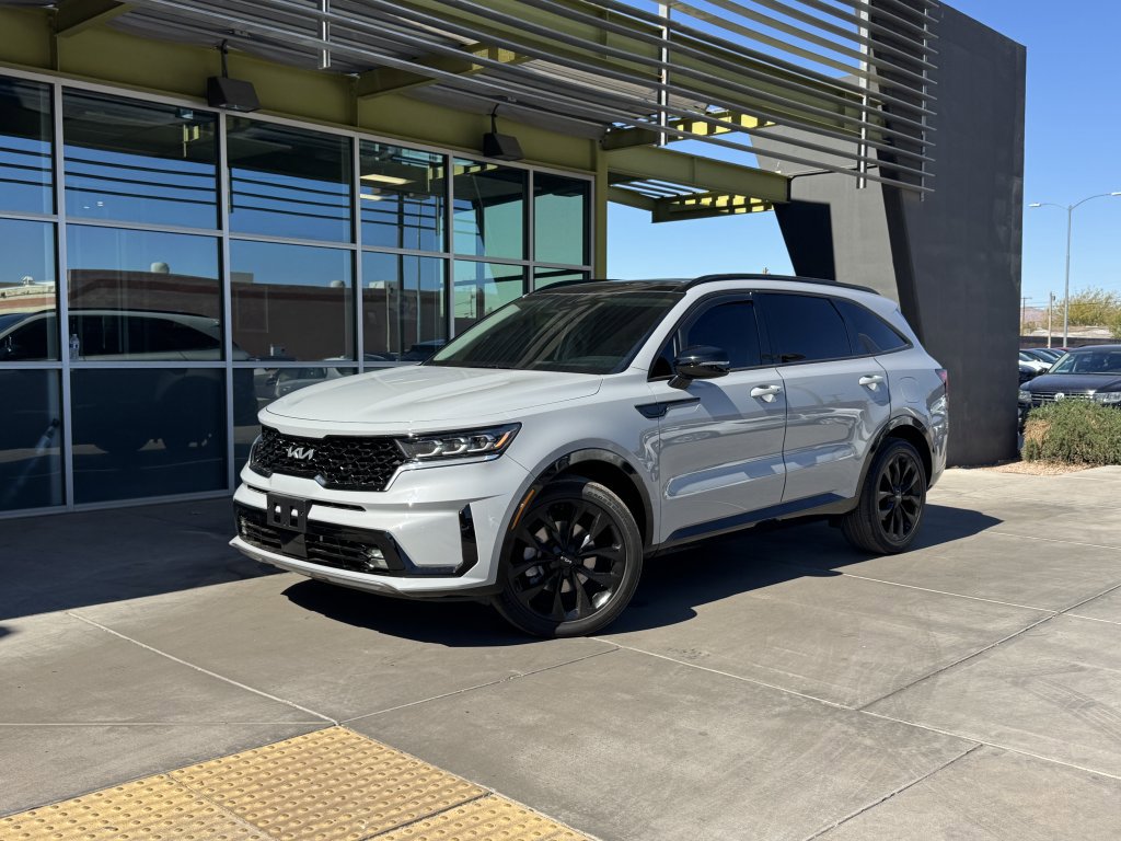 Used 2023 Kia Sorento SX FWD image 1