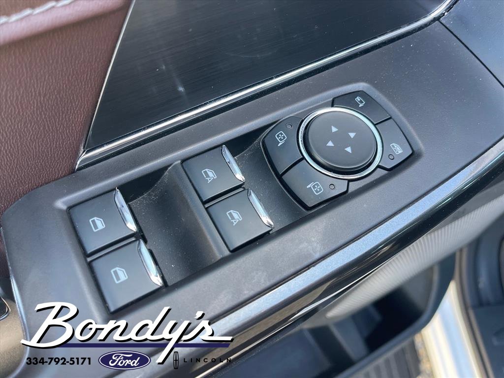 Used 2023 Ford F150 Lariat w/ Equipment Group 502A High image 8