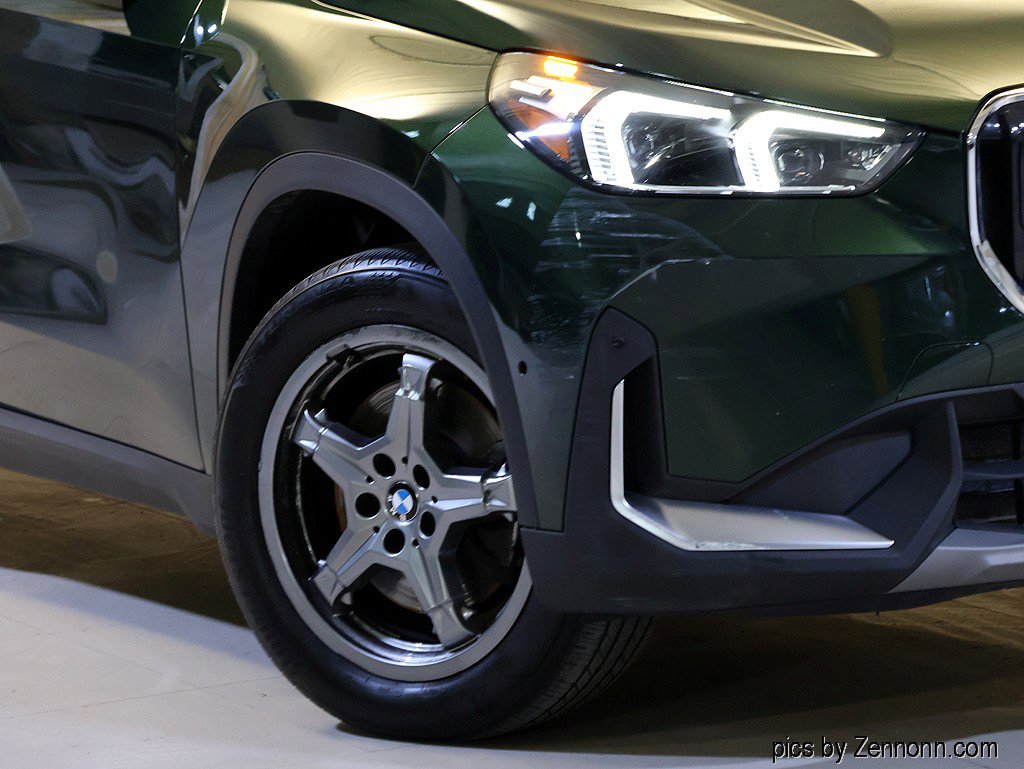 Certified 2023 BMW X1 xDrive28i w/ Convenience Package image 3