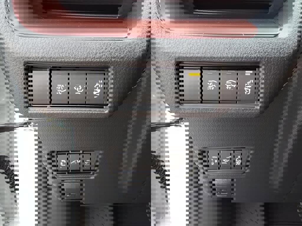 New 2026 Toyota Prius Plug-In Hybrid FWD image 13