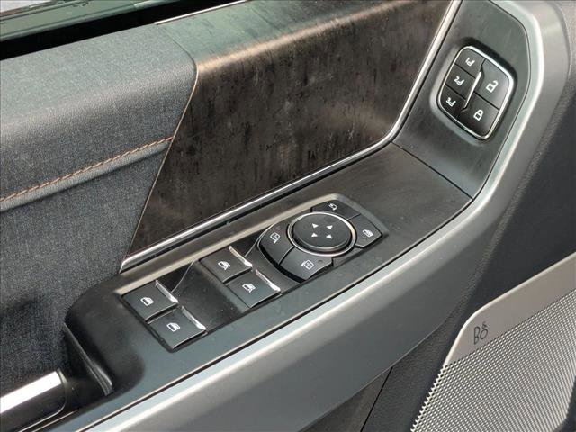 Used 2023 Ford F150 Lightning Lariat AWD/4WD image 12